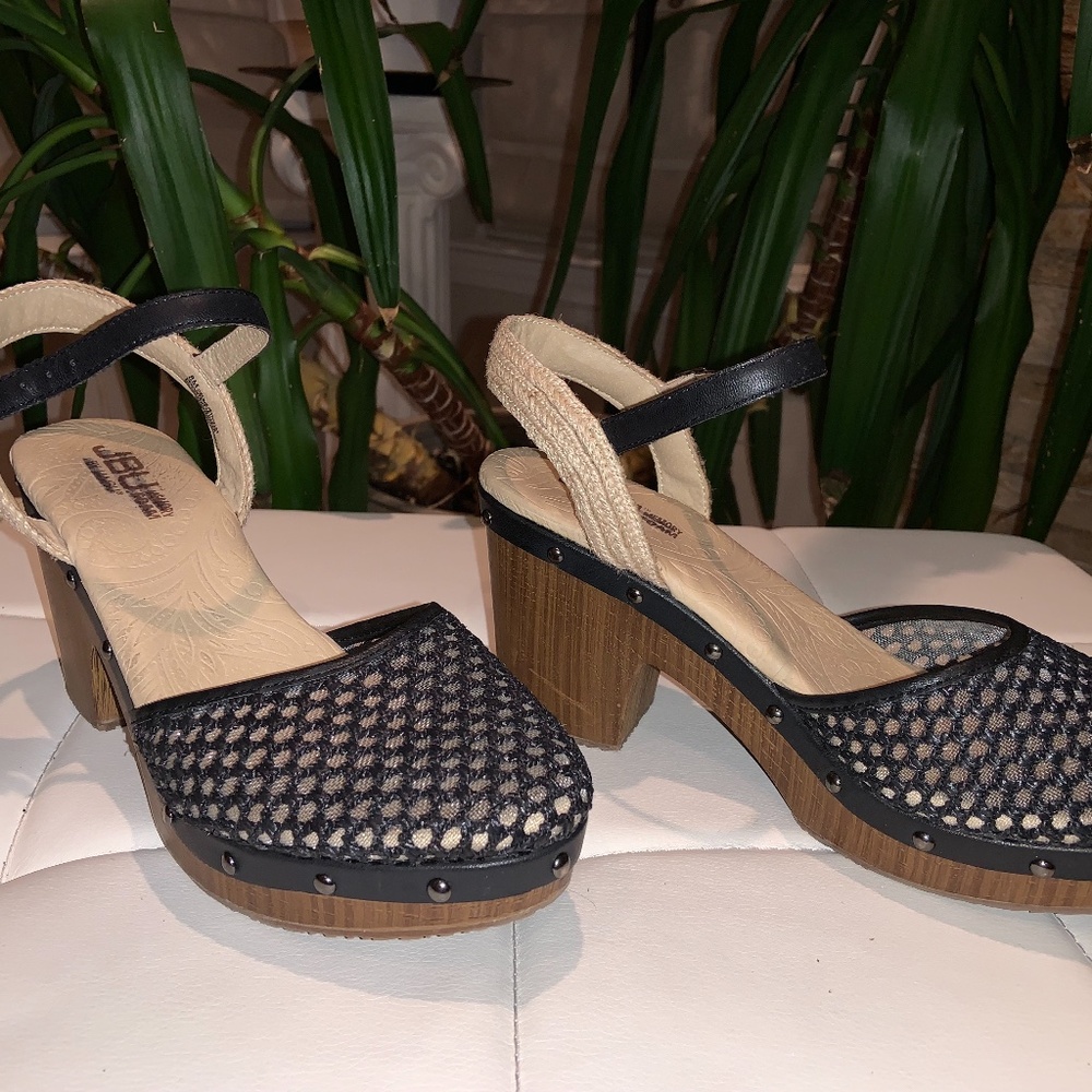 JBU by Jambu Wonderful Wedge - Picture 2 of 7